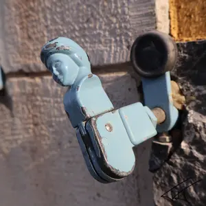 013
